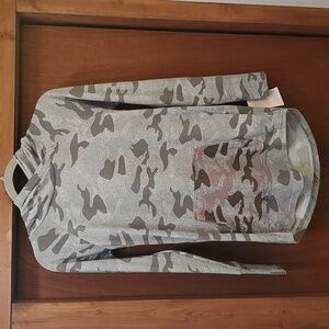 Lularoe Camo Amber Size XS